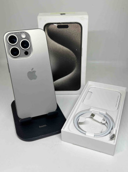 Apple iPhone 15 Pro 256 GB  ID :  400835-III