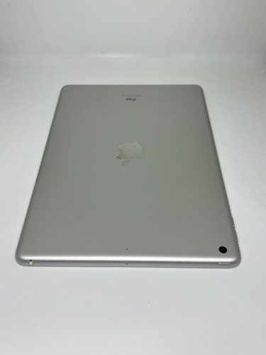 ტაბლეტი Apple iPad 9th 10.2  64 GB  ID: 404047-II