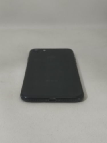APPLE IPHONE 7 32 GB(ნაწილებად)  ID: 271615-IV