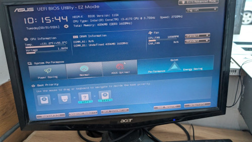 პროცესორი I3-4 ID :  VV-VV