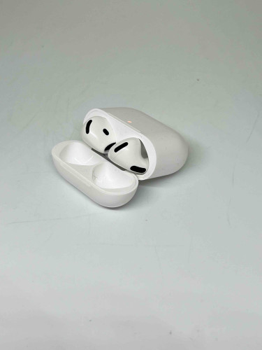 ყურსასმენი AirPods 4   ID: 455735-V