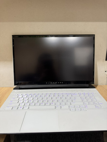 ნოუთბუქი Dell Alienware ID : 565725-I