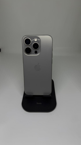 Apple iPhone 15 Pro 256 GB ID : 494936-V