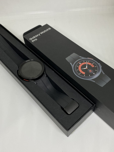 სმარტ საათი Samsung Watch 5 Pro 45 MM ID: 469874-IV