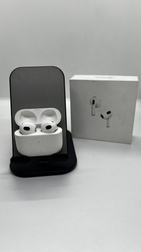 ყურსასმენი Apple Airpods 3rd Generation ID: 300768-R